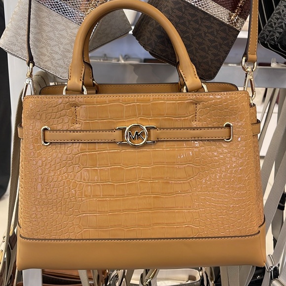 MICHAEL KORS Reed Lg Leather Belted Satchel Crossbody Handbag CZ
Deer Crocodile - Picture 6 of 16